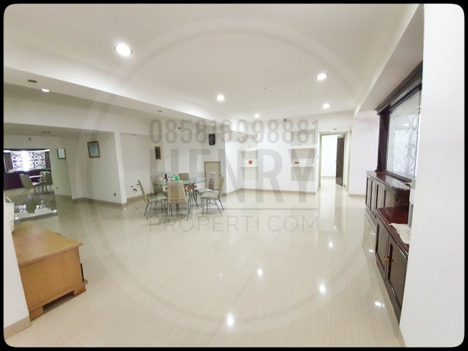 FOR RENT BEAUTY EVER 4+1 BR Full Furnish with Full Marble Mid Floor