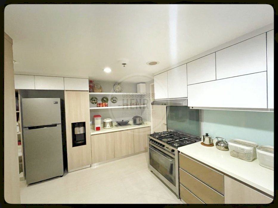FOR SALE BEAUTY UNITÂ  4+1BR CITY VIEW at Apartment Taman Anggrek Condo