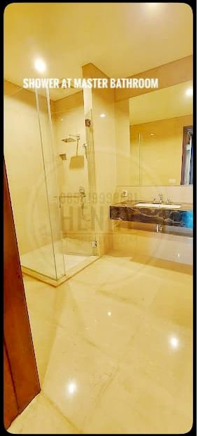 HARGA TERMURAH DI PAKUBUWONO HOUSE 2BR + 1 STUDY - 175m2 - HANYA 5.2 M