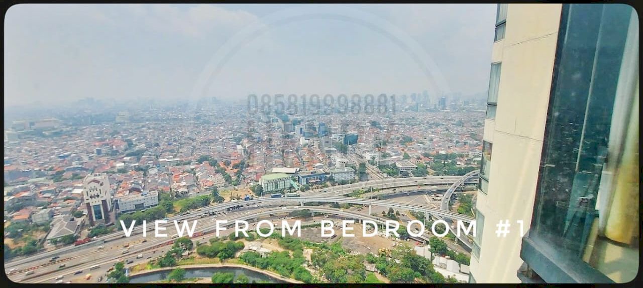 DIJUAL CEPAT HARGA TERMURAH Unit 3+1BR Best City View Lantai Tinggi