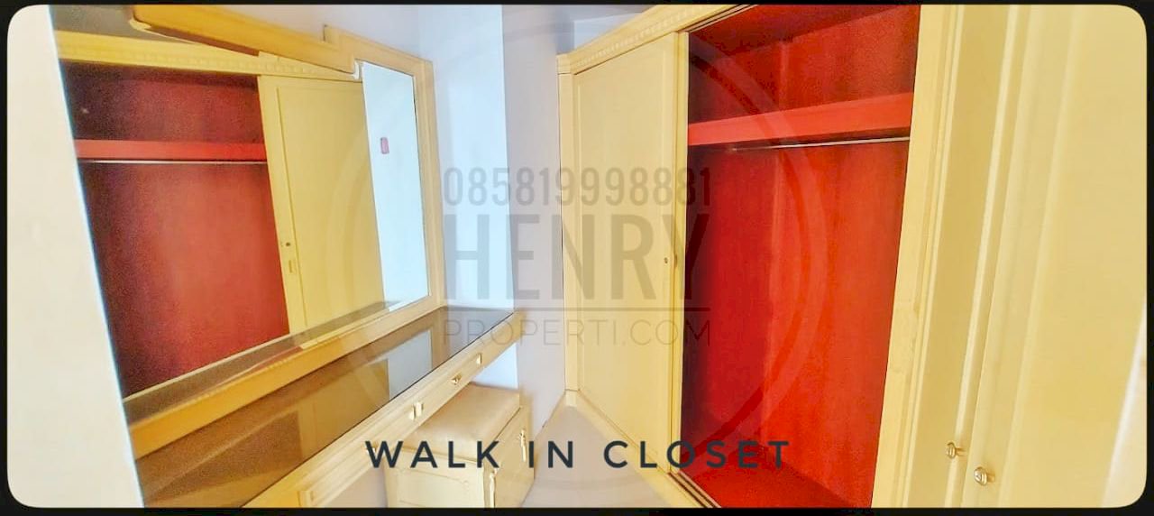 DIJUAL CEPAT HARGA TERMURAH Unit 3+1BR Best City View Lantai Tinggi