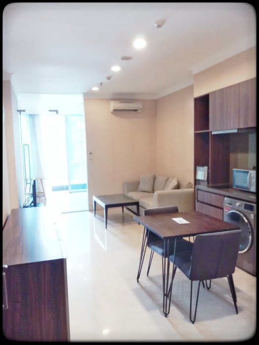 FOR SALEÂ  2 BR SHM Mid Fl. Pool View Full Furnish Apt Residence 8 SCBD