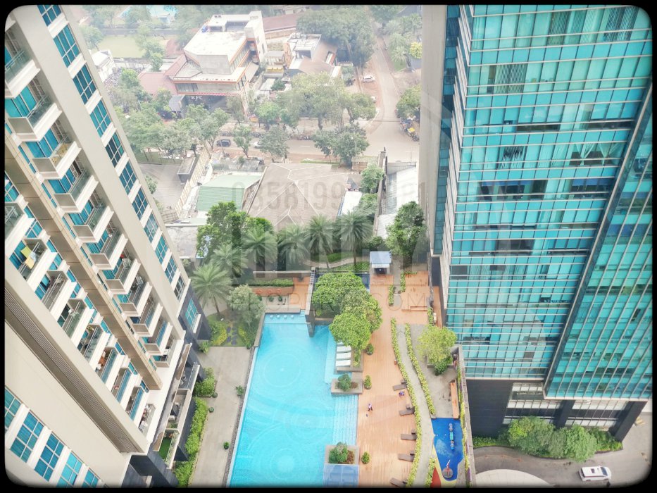 FOR SALEÂ  2 BR SHM Mid Fl. Pool View Full Furnish Apt Residence 8 SCBD
