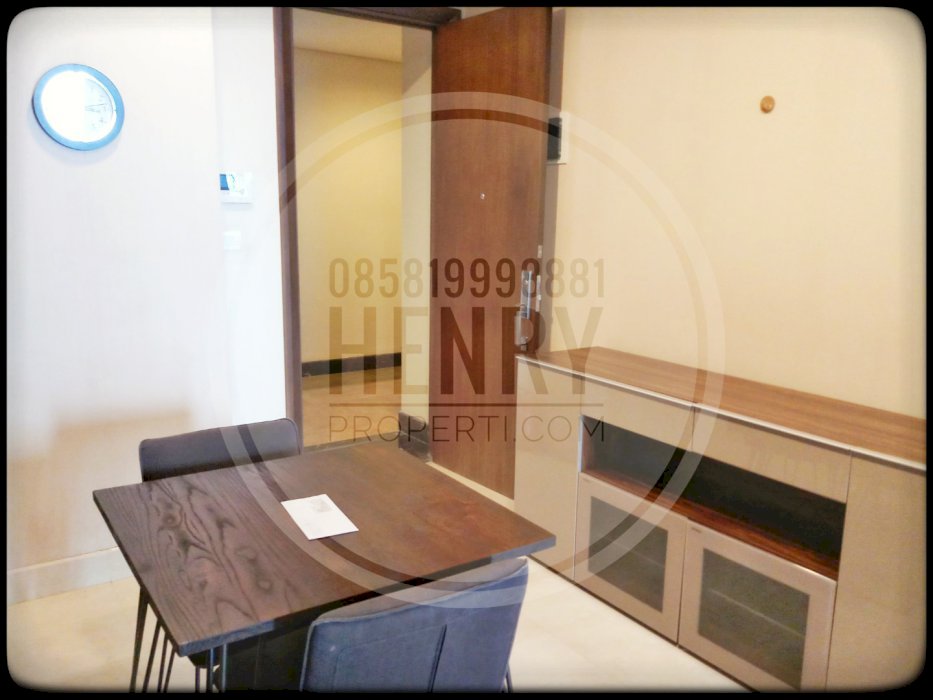 FOR SALEÂ  2 BR SHM Mid Fl. Pool View Full Furnish Apt Residence 8 SCBD