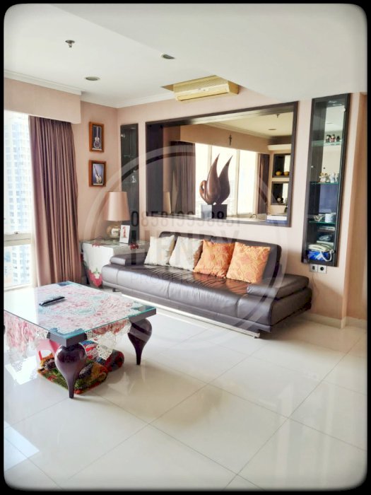 FOR RENT BEAUTY UNITÂ  4+1BR CITY VIEW at Apartment Taman Anggrek Condo