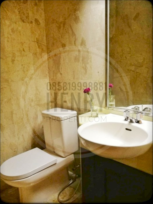 For Rent 2+1BR at Park Royal Suites Mid Fl City View Full Furnish