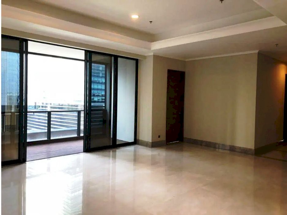 Dijual Cepat 4 1BR di Distric 8 SCBD Sudirman Mid Floor City View