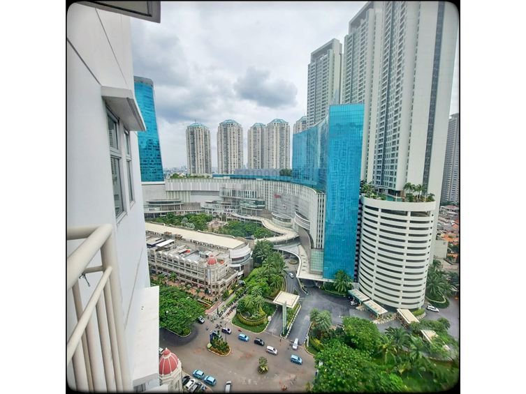 Mediterania Garden Residence 2 Dijual Cepat 3+1 BR Furnish CP Tirbeca