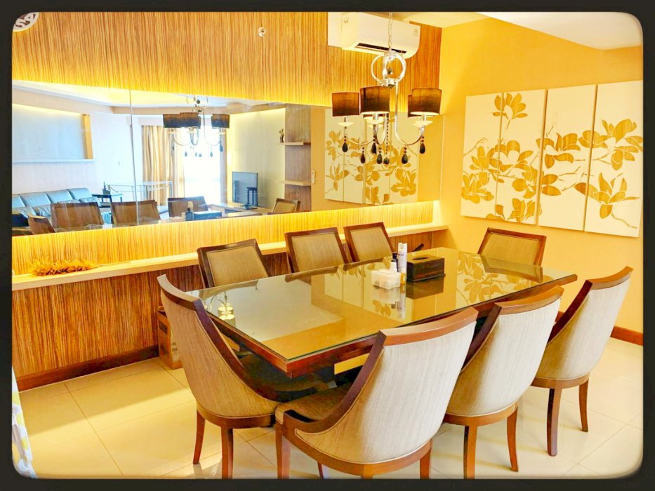 Taman Anggrek Condo Dijual 3BR Best View Kondisi Tersewa Good Invest