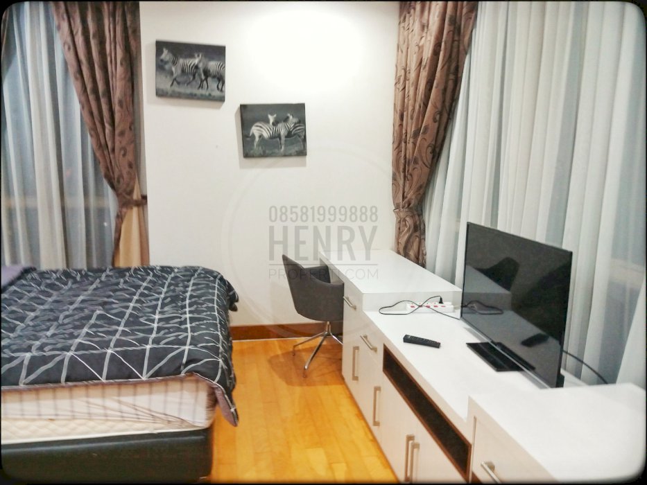 Residence 8 Dijual Cepat 2+1BR Best City View Furnish Lantai Tinggi