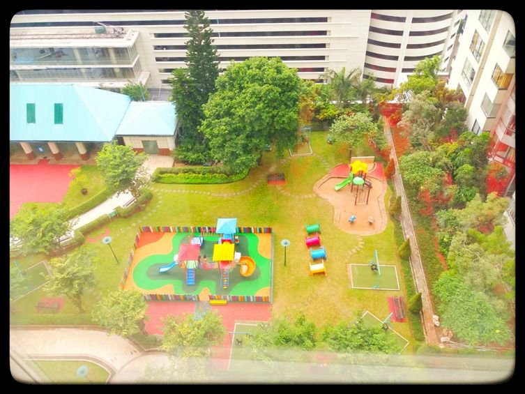 Taman Anggrek Condo Dijual Unit 3+1BR Full Renov Tinggal Bawa Koper