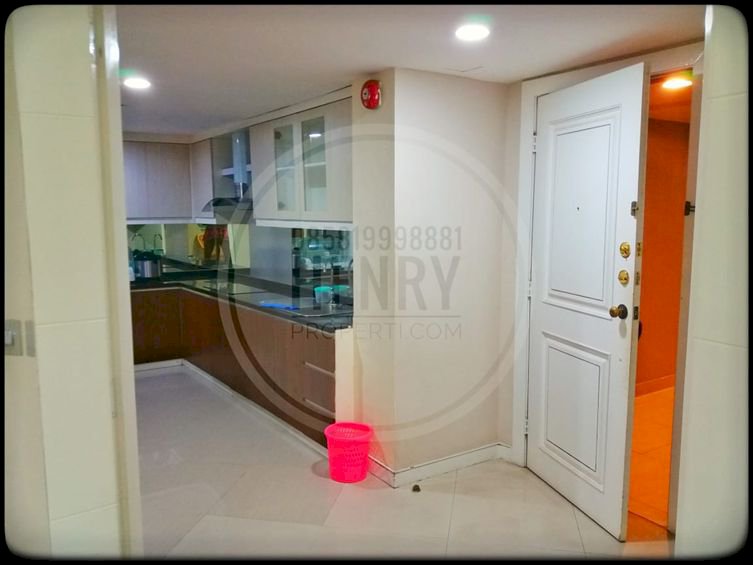 Taman Anggrek Condo Dijual Unit 3+1BR Full Renov Tinggal Bawa Koper