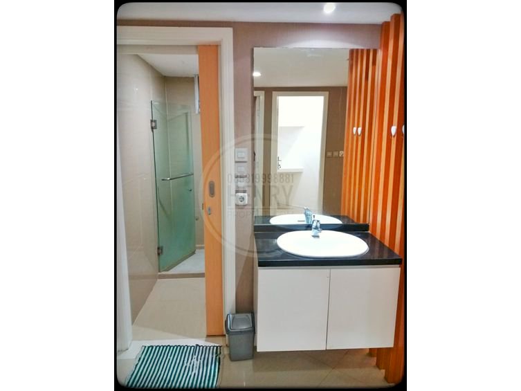 Taman Anggrek Condo Dijual Unit 3+1BR Full Renov Tinggal Bawa Koper