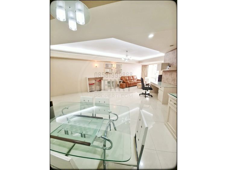 Taman Anggrek Condo Dijual Unit 3+1BR Best View Full Renov