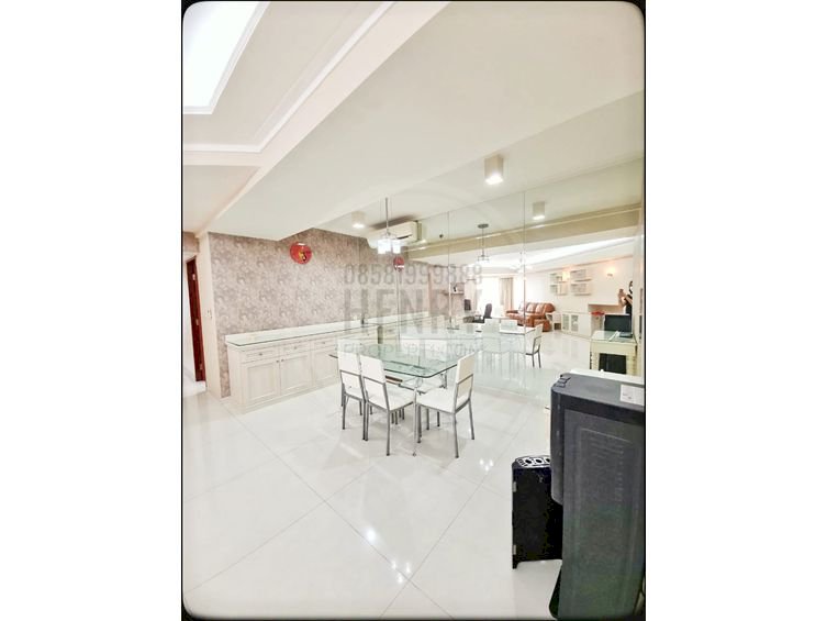 Taman Anggrek Condo Dijual Unit 3+1BR Best View Full Renov