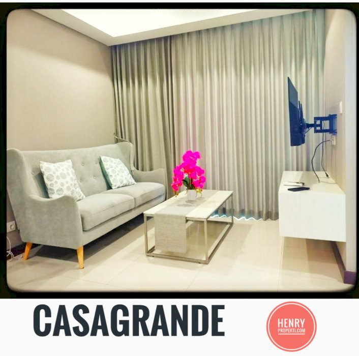 Casa Grande Dijual Cepat 2+1BR Full Furnish City View Mid Floor