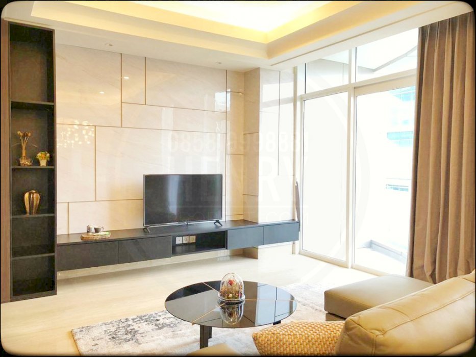 South Hills For Rent 3+1BR Full Furnish With Private Lift City View