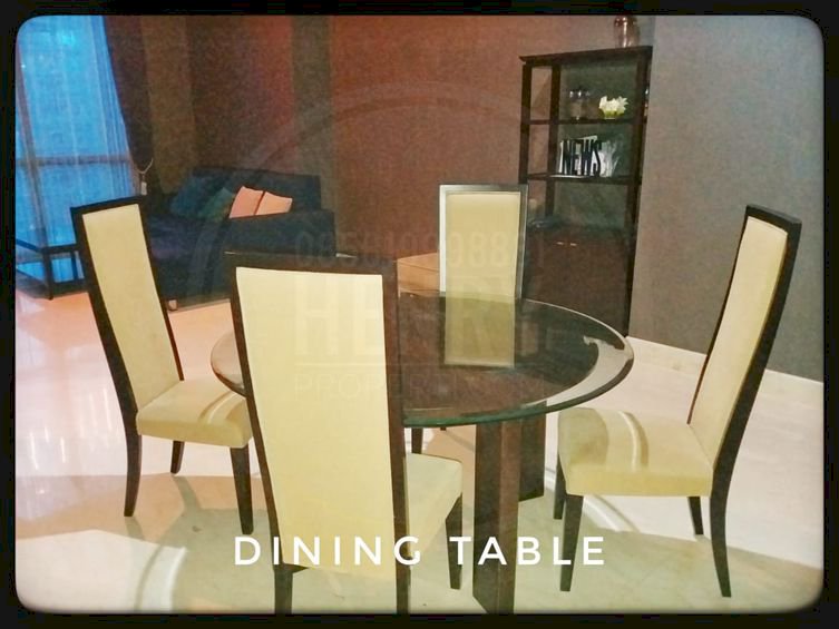 Residence 8 Senopati Dijual Cepat 1BR - 102m2 - High Fl City View