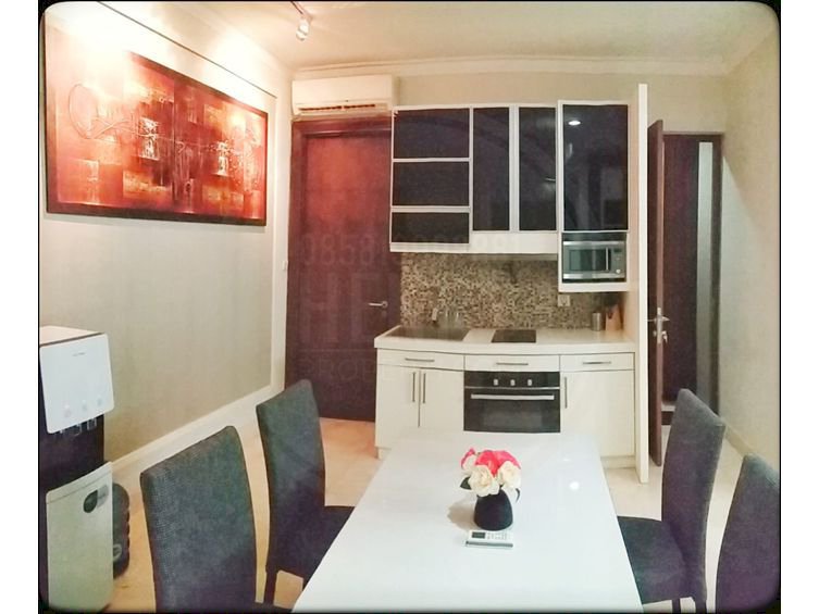 Residence 8 Senopati Dijual Cepat 1BR - 102m2 - Mid Floor City View Full Furnish