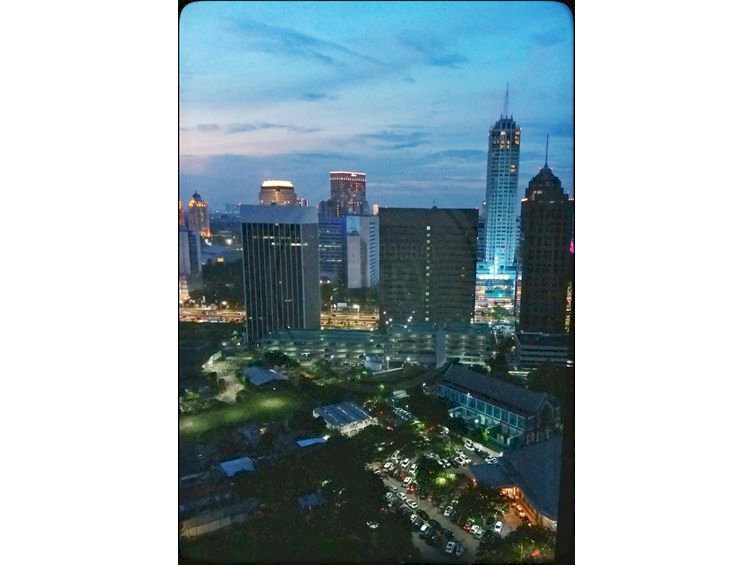 Residence 8 Senopati Dijual Cepat 1BR - 102m2 - Mid Floor City View Full Furnish