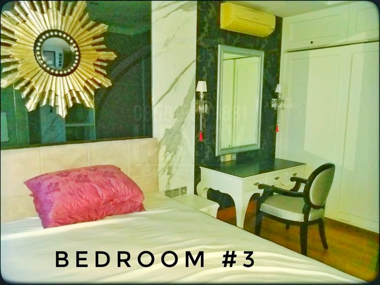 Residence 8 Senopati Dijual Cepat 3+1BR High Fl Full Furnish City View