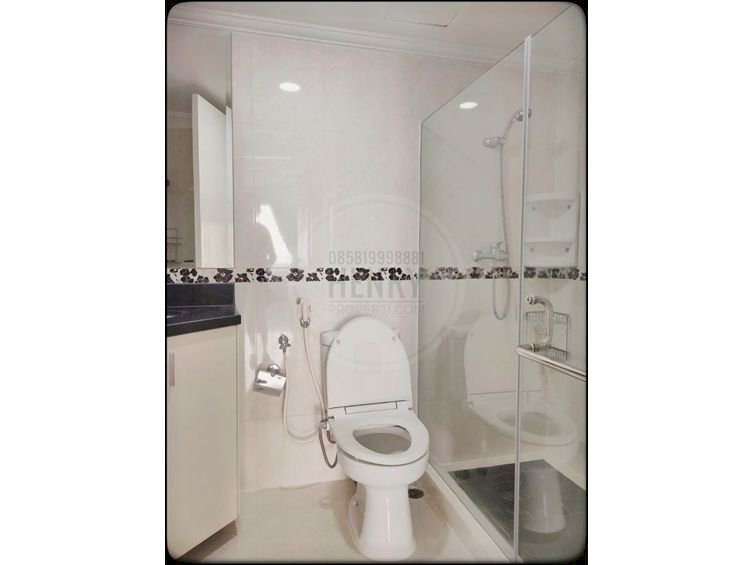 Taman Anggrek Condominium Dijual 2+1BR Full Renov dan Full Furnish
