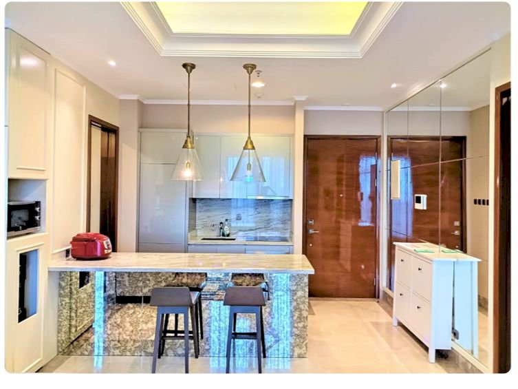 District 8 SCBD Sudirman For Rent 2+1BR High Floor Furnish City View