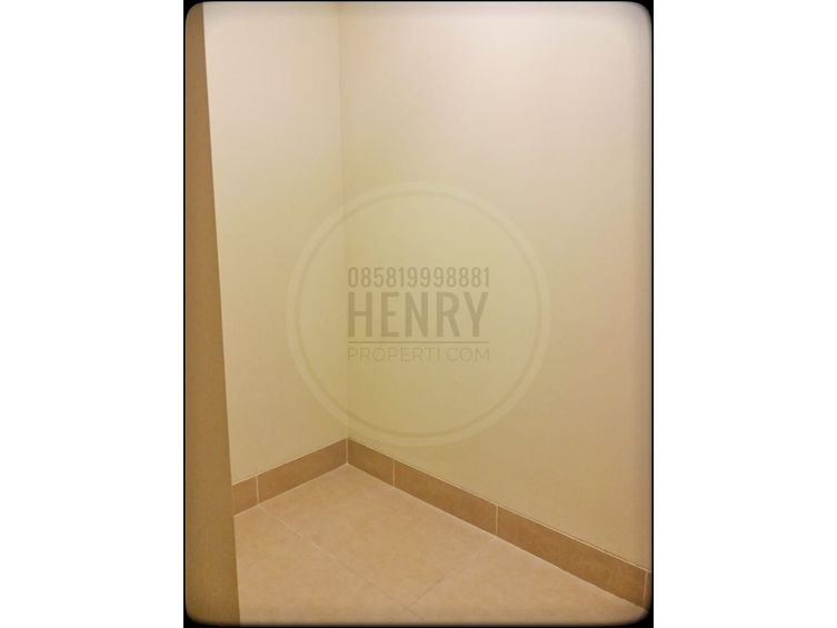District 8 SCBD Sudirman For Rent 2+1BR Mid Floor Semi Furnish