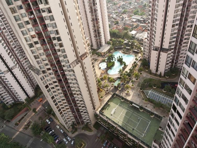 Taman Rasuna Dijual Cepat Harga Termurah 3BR Furnish Low Fl Pool View