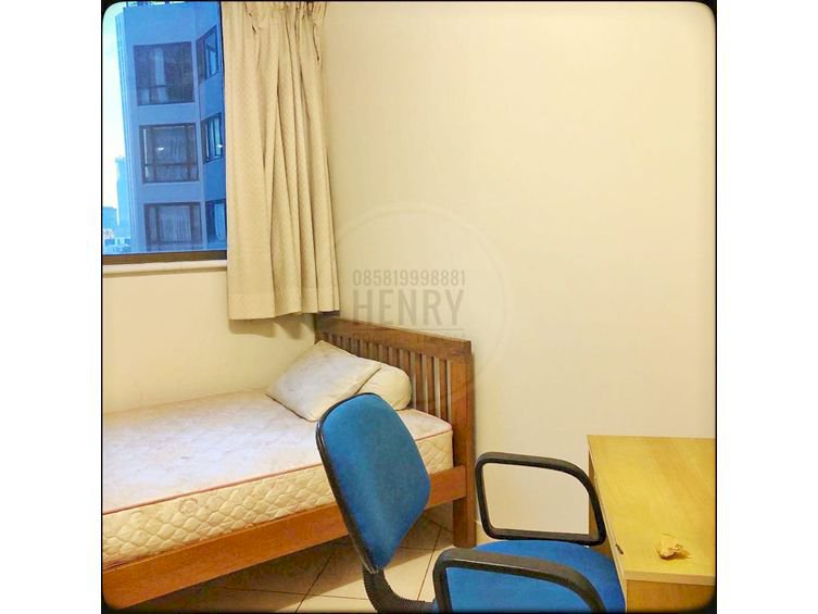 Taman Rasuna Dijual Cepat 3+1BR Furnish Low Floor Epicentrum View