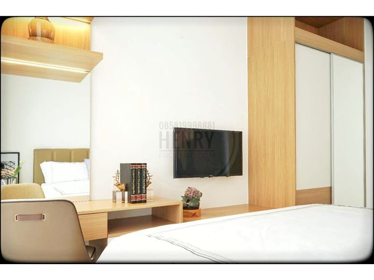 The Newton 1 Dijual Cepat Unit Terbaik 1BR  Lantai Tengah City View