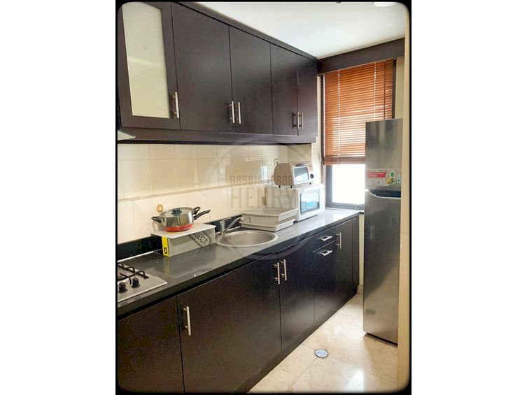 Park Royale Executive Dijual Cepat 2+1BR Furnish City View Mid Floor