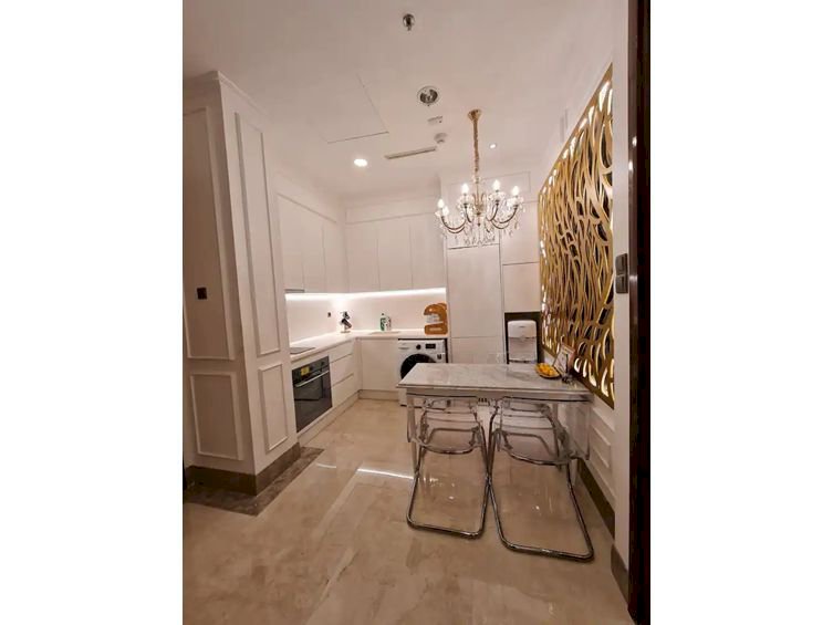 District 8 SCBD Sudirman Monthly Rent 2BR High Floor Full Furnish City View