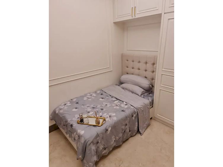 District 8 SCBD Sudirman Monthly Rent 2BR High Floor Full Furnish City View