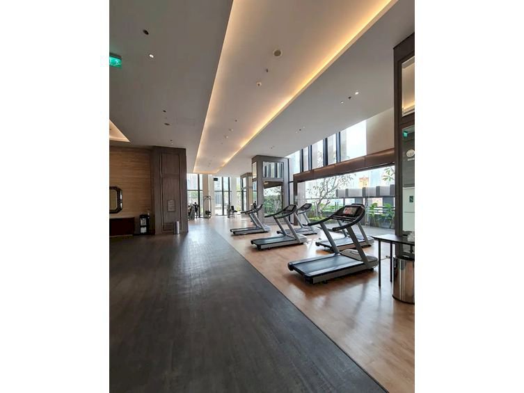 District 8 SCBD Sudirman Monthly Rent 2BR High Floor Full Furnish City View
