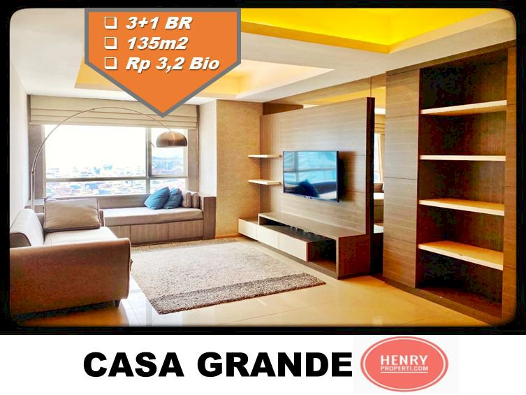 Casa Grande Dijual Cepat 3+1BR Full Furnish and Renov Mid Fl City View