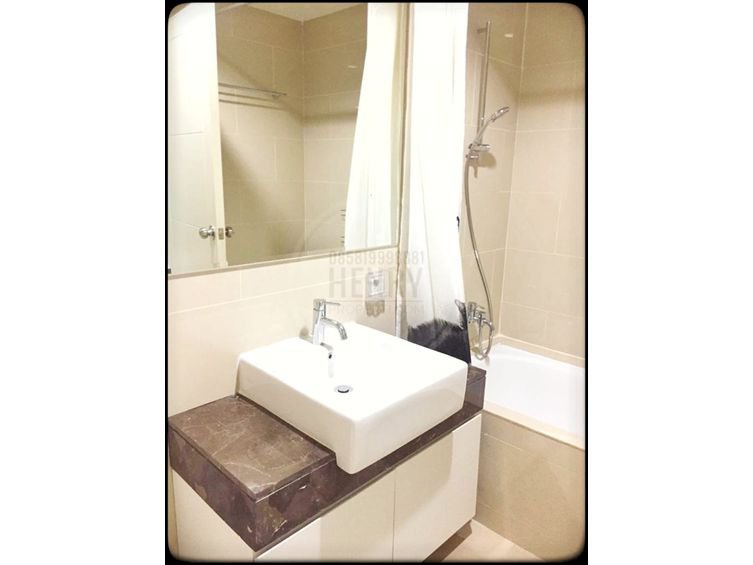 Casa Grande Dijual Cepat 3+1BR Full Furnish Mid Floor City View