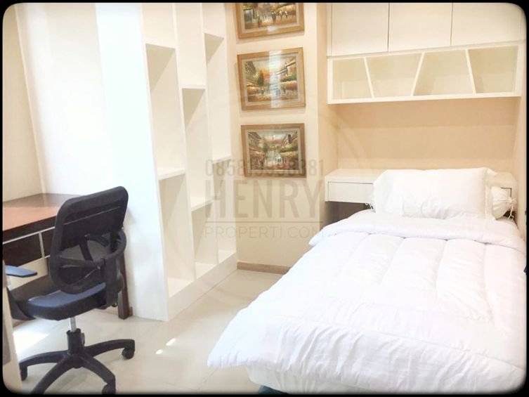 Casa Grande Dijual Cepat 3+1BR Full Furnish Mid Floor City View