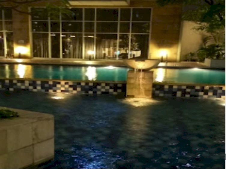 Casa Grande Dijual Cepat Harga Termurah 3+1BR Furnish Mid Fl City View