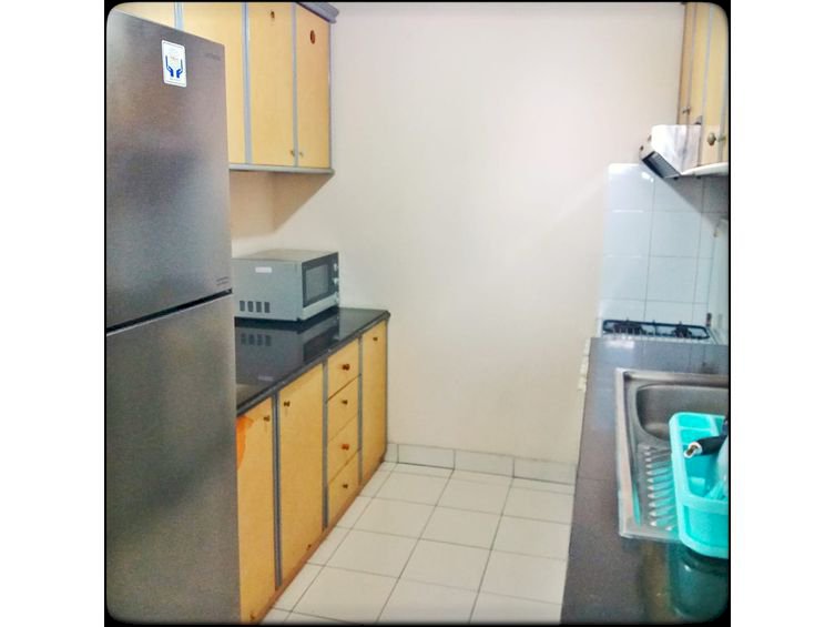 Taman Rasuna Dijual Cepat Dibawah NJOP unit 2+1BR Lantai Tinggi Furnis