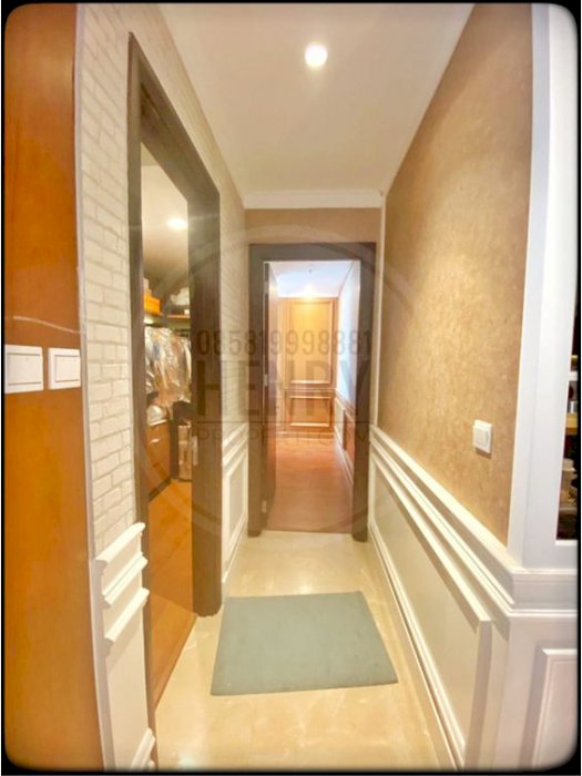 Residence 8 Senopati Dijual Cepat 3 dan 1 BR Full Furnish Private Lift
