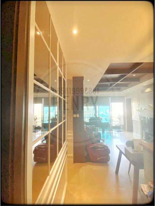 Residence 8 Senopati Dijual Cepat 3 dan 1 BR Full Furnish Private Lift