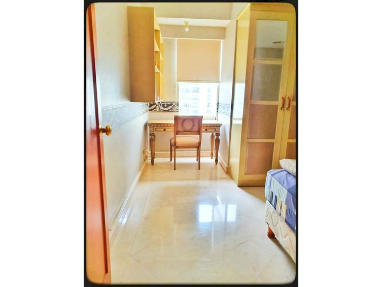 Dijual Cepat Unit 3+1BR Full Renov + Full Furnish Best City View
