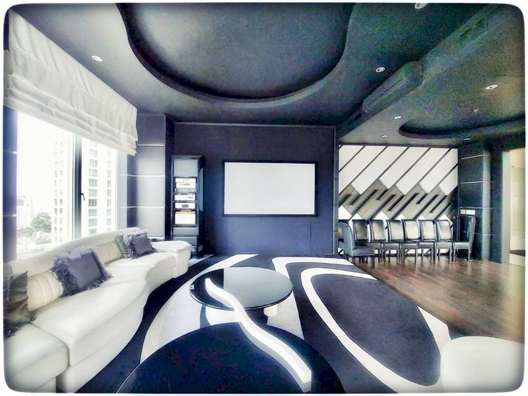 DIJUAL CEPAT BEST PRICE Penthouse Private Lift City View Lantai Tinggi