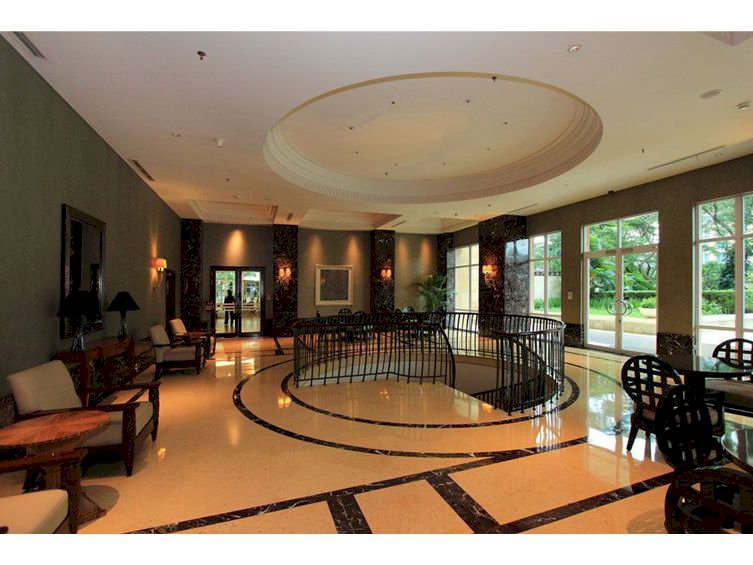 DIJUAL CEPAT BEST PRICE Town House Private Pool dan Private Garden