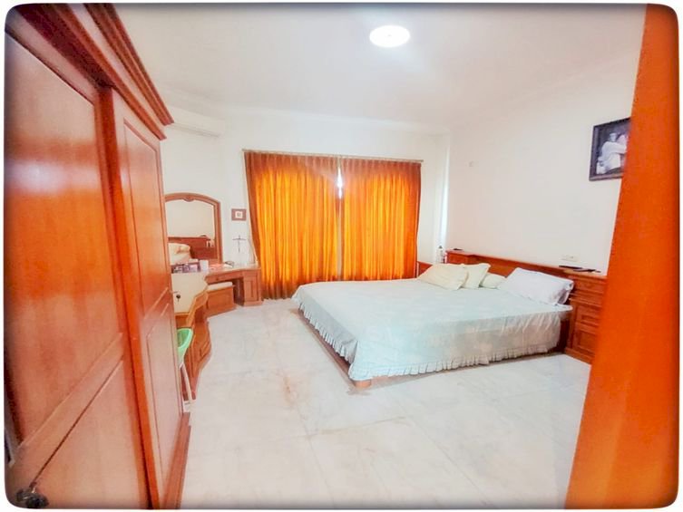 Dijual Cepat Tanah 1.503m2 Harga NJOP masih nego Bonus Rumah Mewah 2Lt