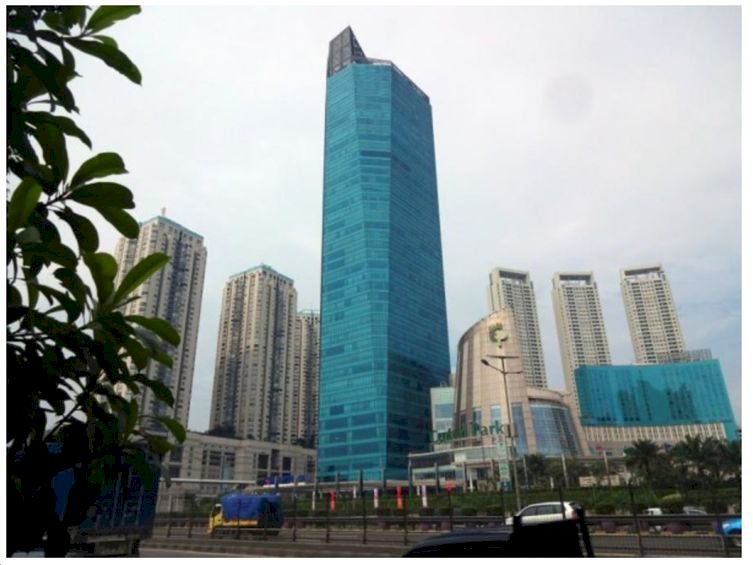 For Rent Great Office 125 m2 Full Furnish at APL Tower Mid Floor