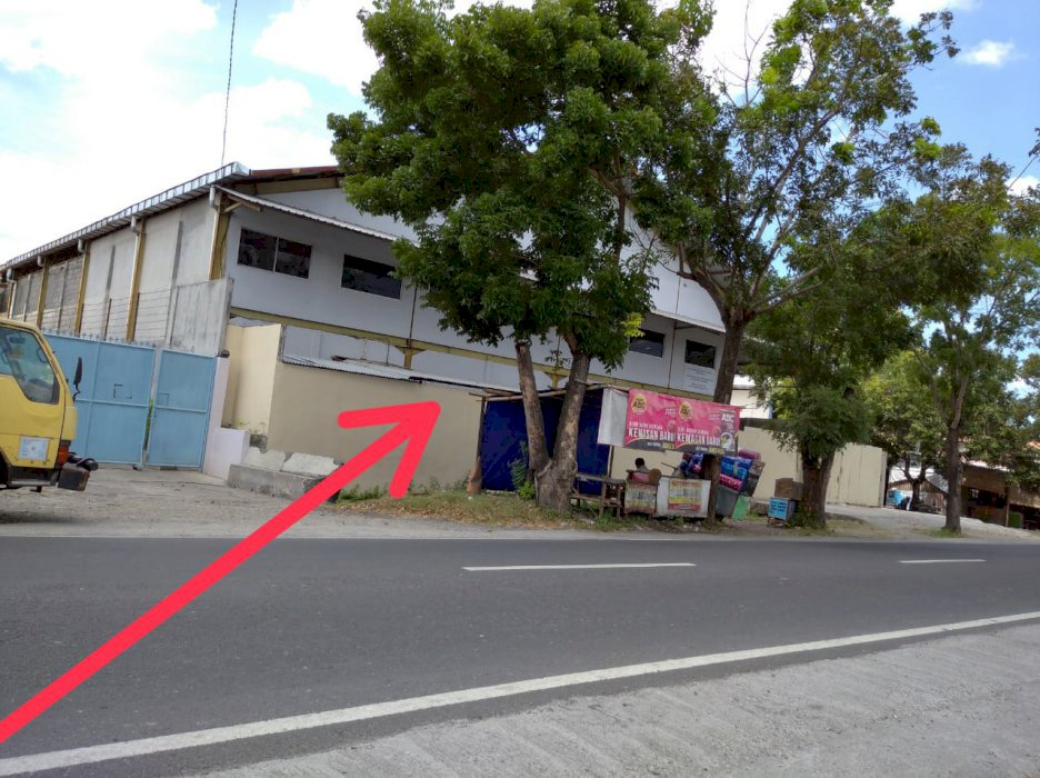 Dijual Tanah+Bangunan (Gudang) Lokasi di jln  Imogiri Barat Bantul Yk