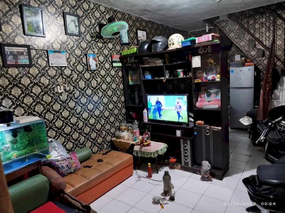 Jual rumah 2 lantai petukangan selatan