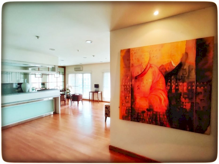 Dijual Cepat Harga Terbaik 2BR City View Lantai Tengah di Pavilion Apt